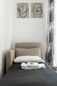 Entire apartment at Via Vercelli, image 6 of 18