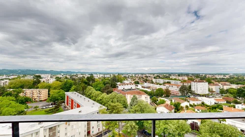 Chambre privée à bd du, 5 Bd Recteur Jean Sarrailh, 64000 Pau, France, image 12 de 23