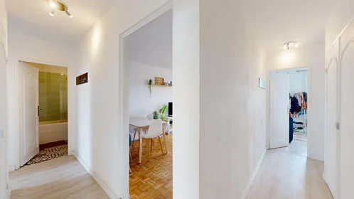 Chambre privée à bd du, 5 Bd Recteur Jean Sarrailh, 64000 Pau, France, image 20 de 23