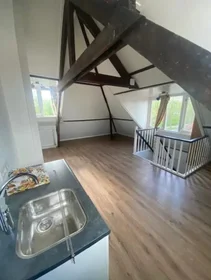 Quarto privado em Muntweg, imagem 1 de 7