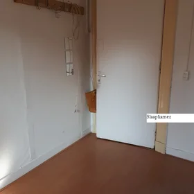 Quarto privado em Jozef Israelsstraat, imagem 4 de 9