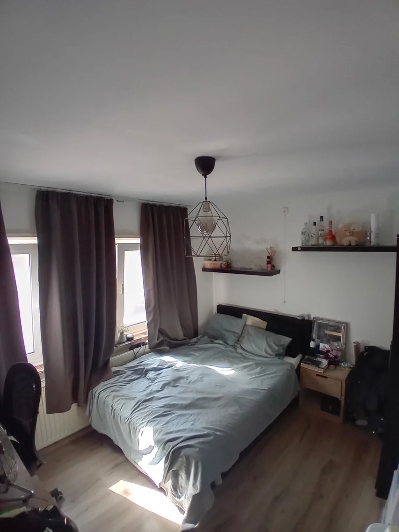 Chambre d'étudiant bon marché à proximité du campus dans 