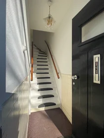 Habitación privada en E. Thomassen a Thuessinklaan, imagen 2 de 7