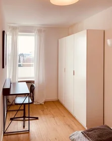 Privatzimmer in der Regina-Ullmann-Straße, Bogenhausen, bild 7 von 10
