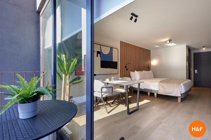 Chambre privée à Av. Las Condes 8550, Las Condes, Región Metropolitana, Chile, image 2 de 12