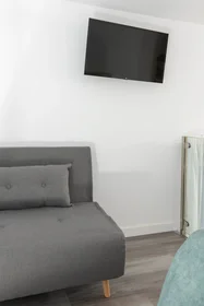 Entire apartment at Calle Tauro 48, image 11 of 18