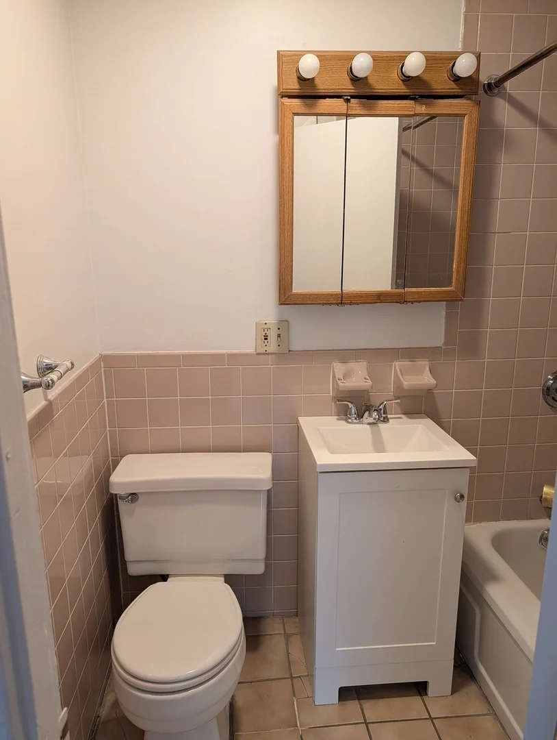 52, Garden St., Unit 5, Beacon Hill, Boston, MA, 02114
