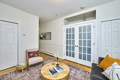 Studio en résidence à 9, Mullins Ct., Unit D, East Cambridge, Cambridge, MA, 02141, image 10 de 11