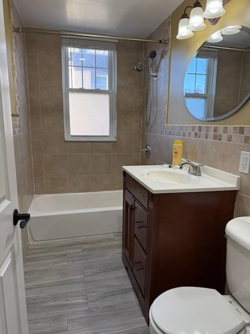 130, Sutherland Rd., Unit 5, Brighton, Boston, MA, 02135