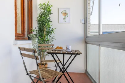 Chambre privée à Calle Cuenca, image 5 de 21