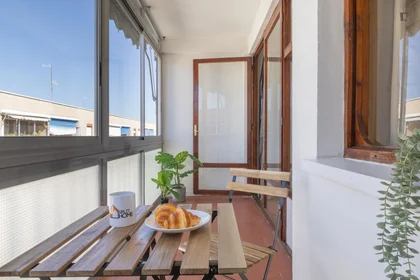Chambre privée à Calle Cuenca, image 6 de 21