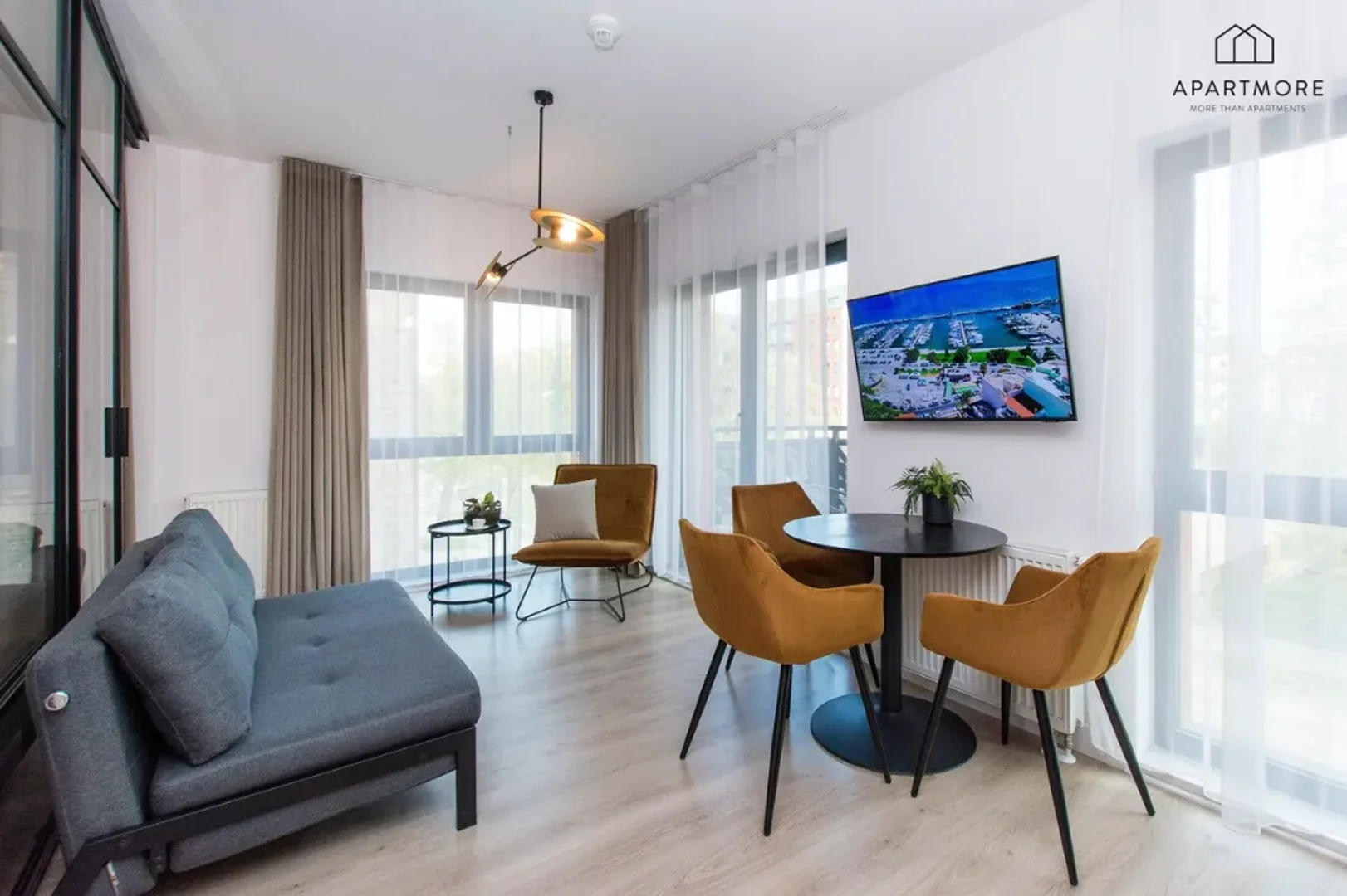 Fully equipped studio flat for students in 