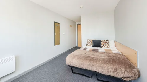 Stanza privata in 1 Lineker Rd, Leicester LE2 7FZ, United Kingdom, immagine 18 di 39