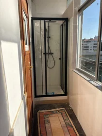 Stanza privata in Rua da Areosa, immagine 21 di 22