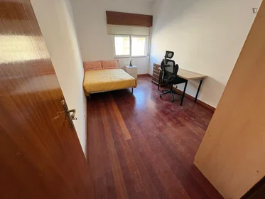 Stanza privata in Rua da Areosa, immagine 6 di 22