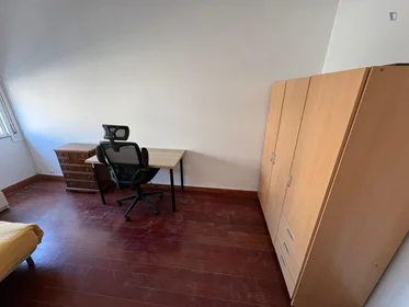 Stanza privata in Rua da Areosa, immagine 10 di 22
