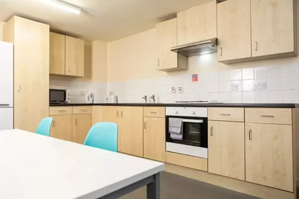 Private room at London Road, image 31 of 49