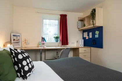 Private room at London Road, image 36 of 49