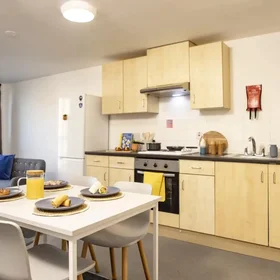 Private room at London Road, image 38 of 49