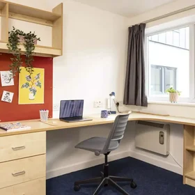 Private room at London Road, image 39 of 49