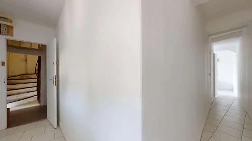 Apartamento inteiro em 202 Rue Beauvoisine, 76000 Rouen, France, imagem 9 de 11