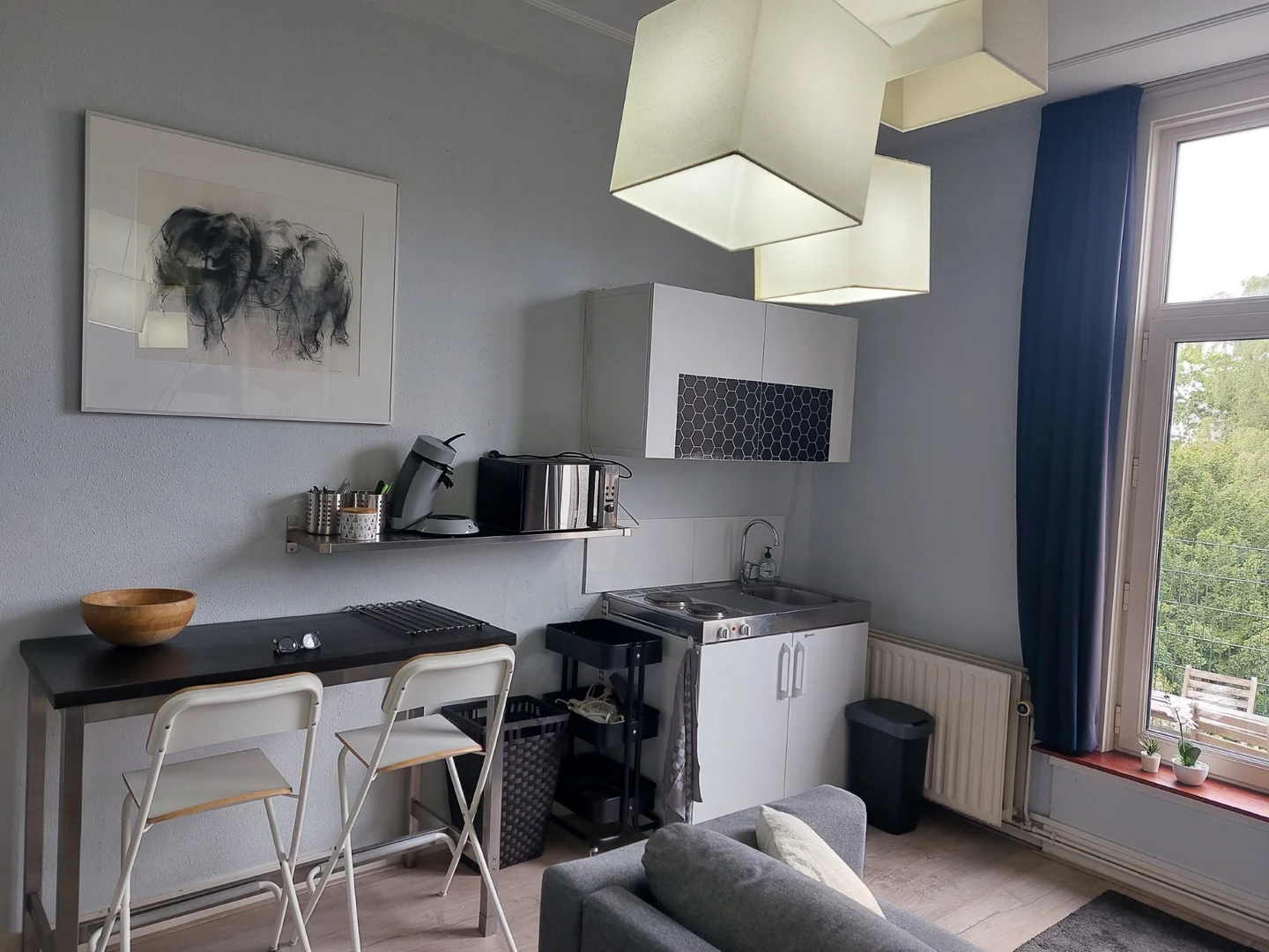 Funktionelles Studentenzimmer perfekt zum Studieren in 