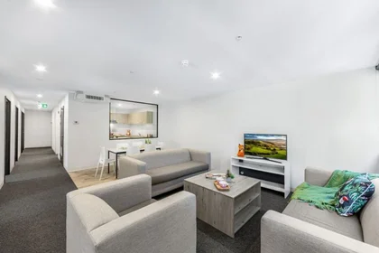 Dairenin tamamı Ikamet yerinde konumu 125 Colchester St, South Brisbane QLD 4101, Australia, 2 26 görüntüsü