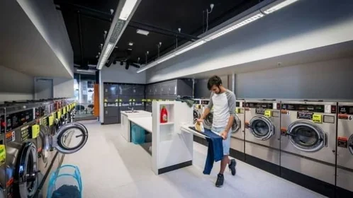 Dairenin tamamı Ikamet yerinde konumu 125 Colchester St, South Brisbane QLD 4101, Australia, 8 26 görüntüsü