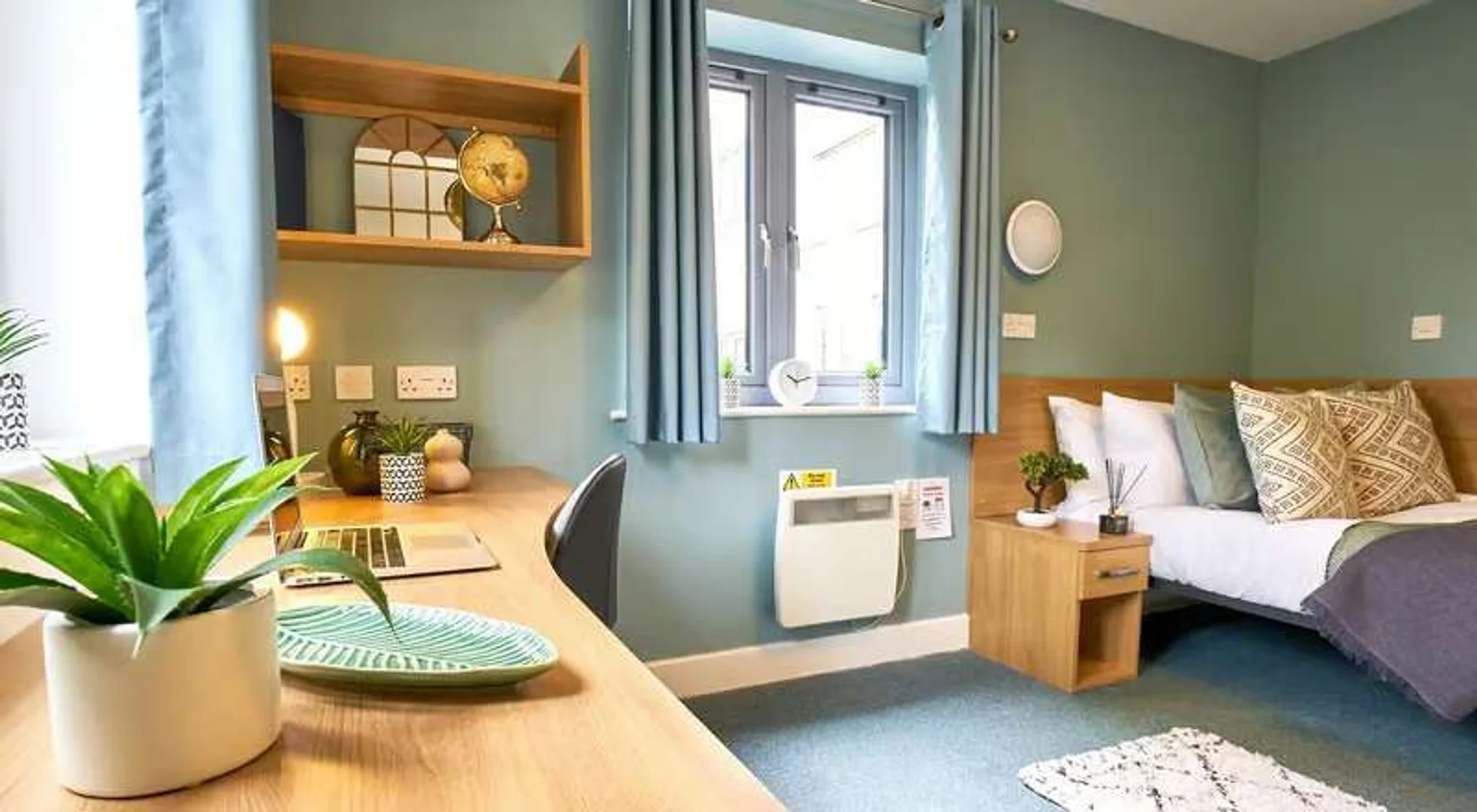 Habitación en apartamento estudiantil en alquiler en , completamente amueblado