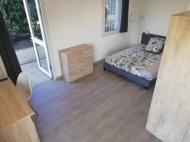 Stanza privata in Tours, 37200, immagine 26 di 49