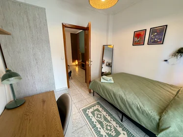 Chambre privée à Elefsinos 10, Thessaloniki, Greece , Thessaloniki, , 546 33 Greece, image 12 de 25