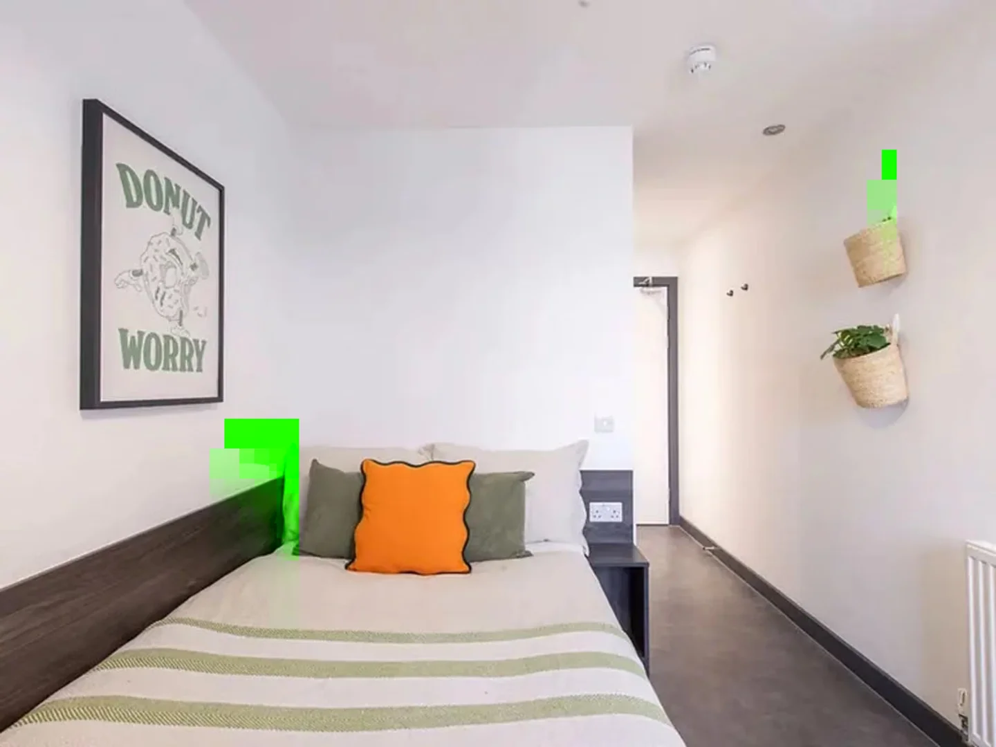 Habitación estudiantil económica cerca del campus en 