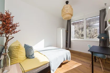 Habitación privada en Nazarethkirchstraße, imagen 1 de 10