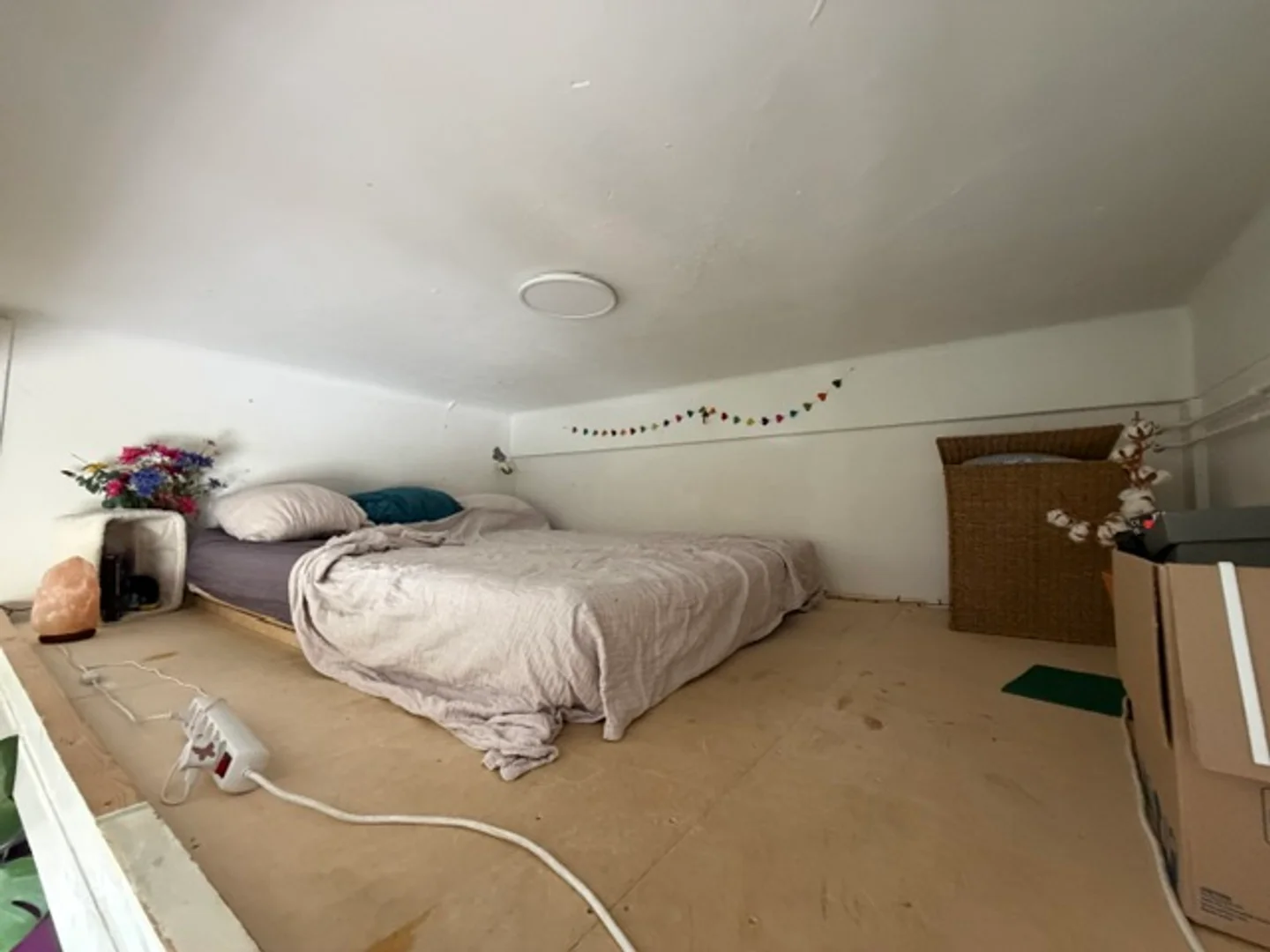 Chambre d'étudiant confortable et spacieuse dans 