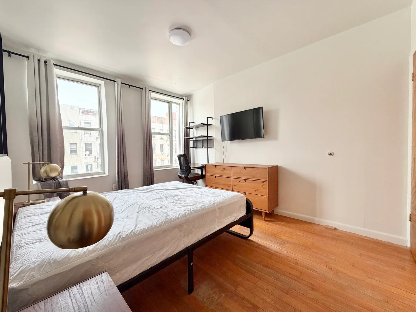 1993 3rd Avenue, 2 New York, East Harlem, Brooklyn, NY, 10029