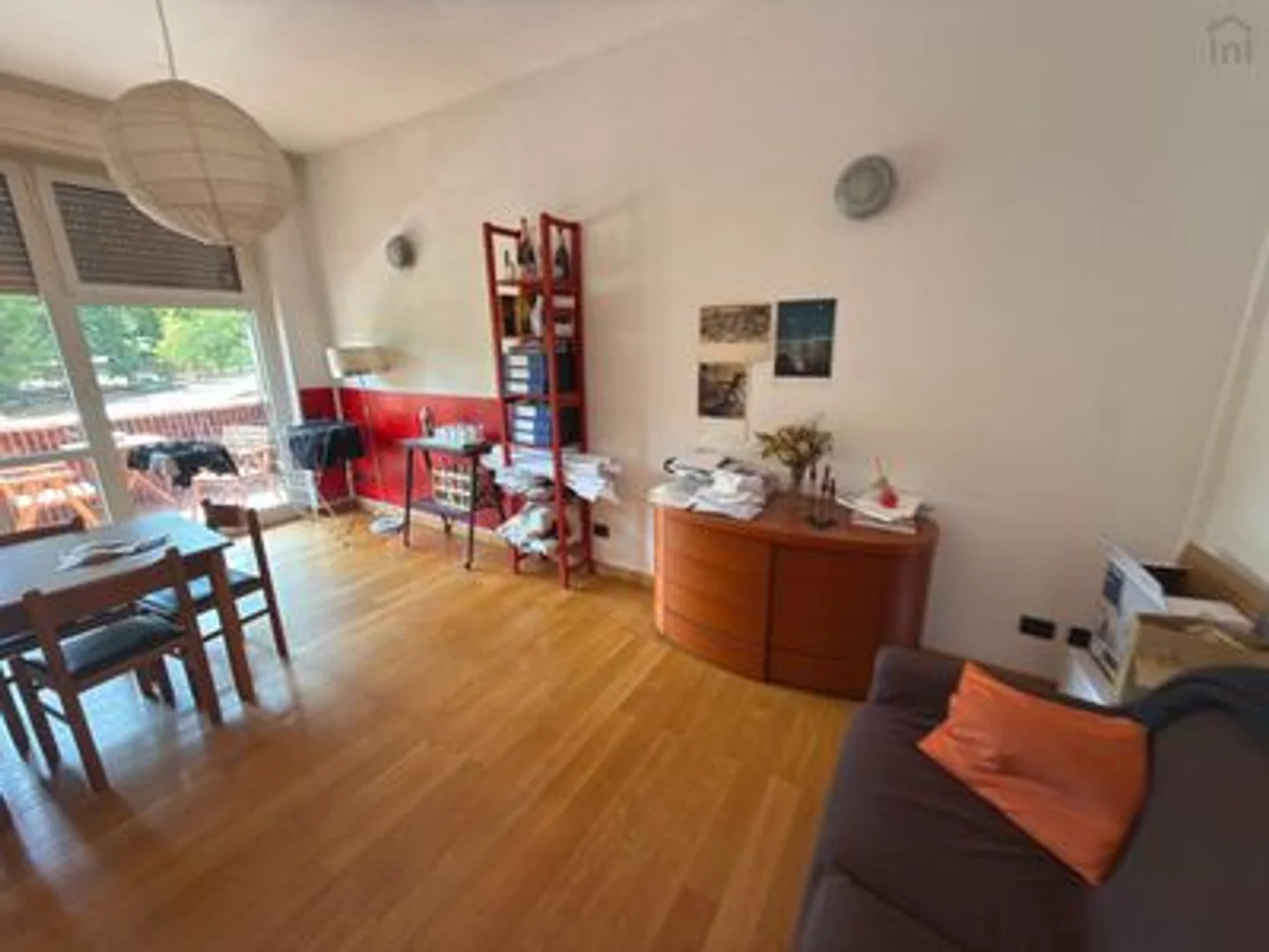 Chambre d'étudiant confortable et spacieuse dans 
