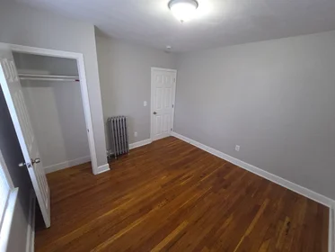 Gesamte Unterkunft im Wohnheim in der 90, Adams St., Unit 1R, Dorchester, Boston, MA, 02122, bild 14 von 15