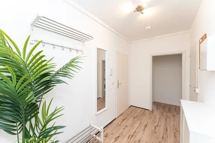 Privatzimmer in der Suhler Straße, Bezirk Marzahn-Hellersdorf, bild 6 von 10