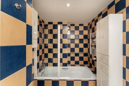 Habitación privada en Paseo de San Francisco de Sales, imagen 16 de 25