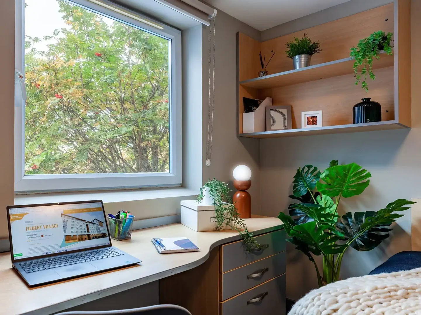 Quarto amigo do estudante em  com comodidades modernas