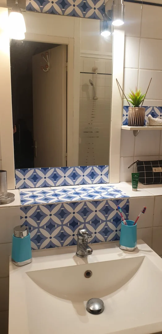 Apartamento estúdio compacto ideal para estudantes em 