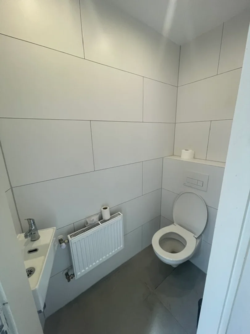Quarto acolhedor para estudantes disponível em 