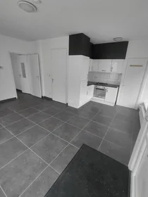 Logement entier à Edisonstraat, image 1 de 5