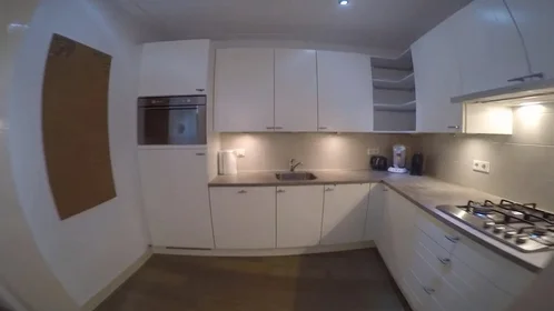 Quarto privado em Frederiklaan, imagem 2 de 6