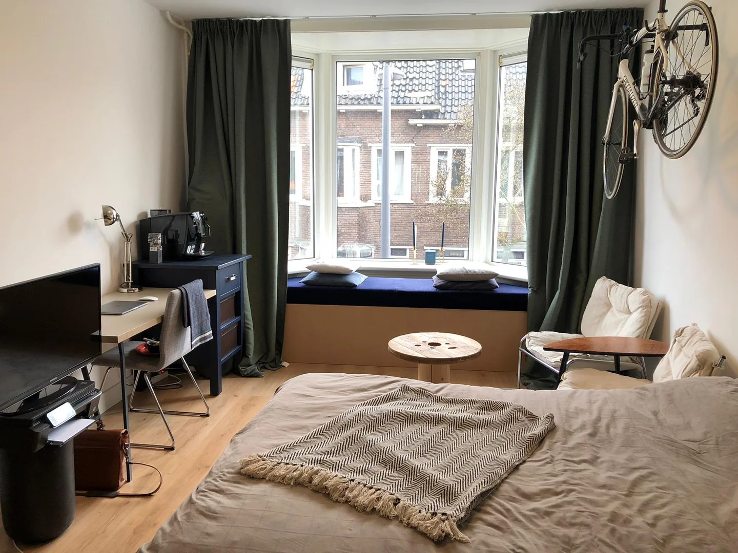 Chambre d'étudiant économique avec emplacement pratique dans 
