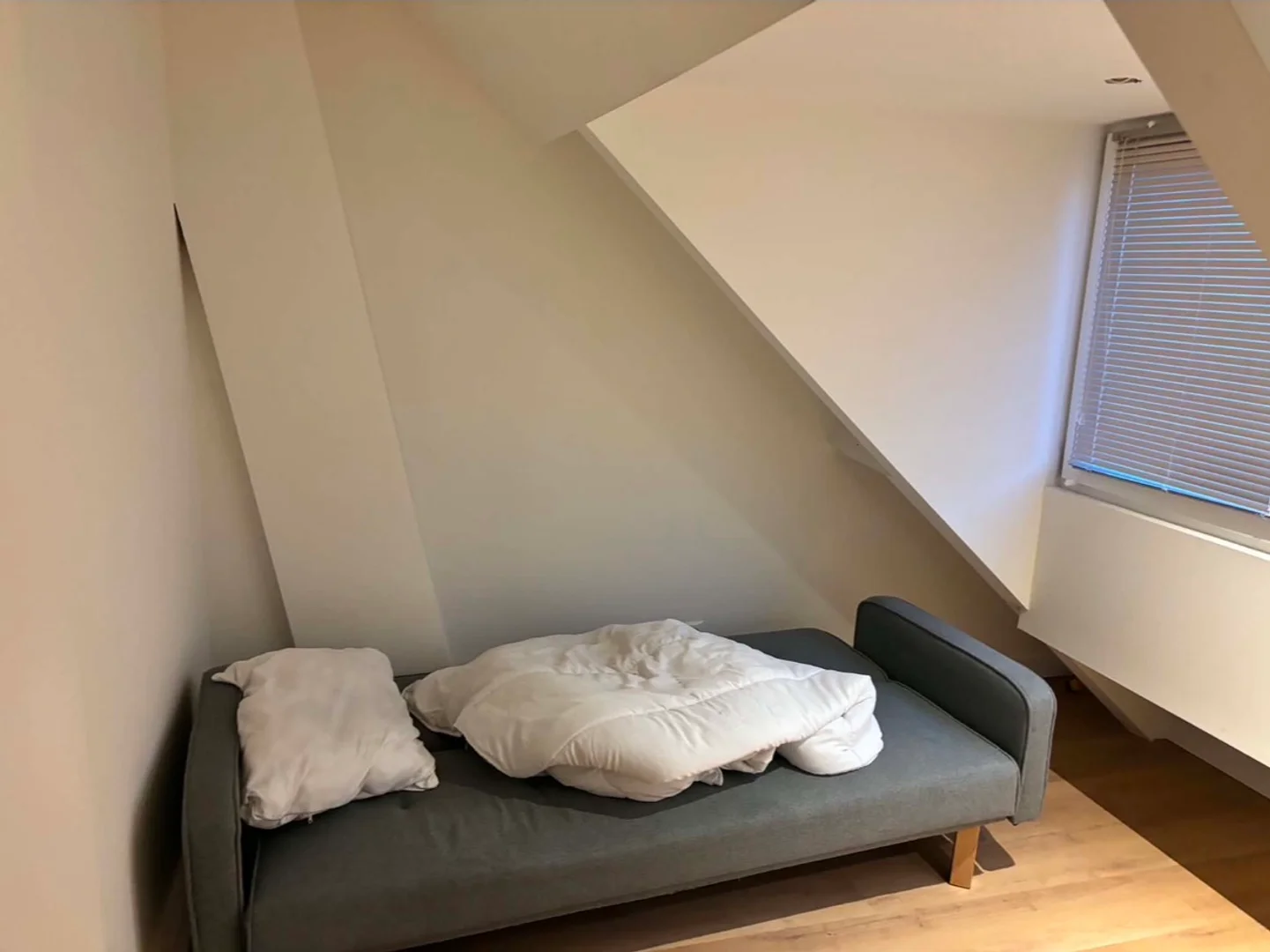Studentenfreundliches Zimmer in  mit modernen Annehmlichkeiten