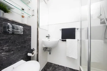 Quarto privado em residência em The Plaza, Clay Pit Ln, Leeds LS2 8AR, United Kingdom , imagem 3 de 29