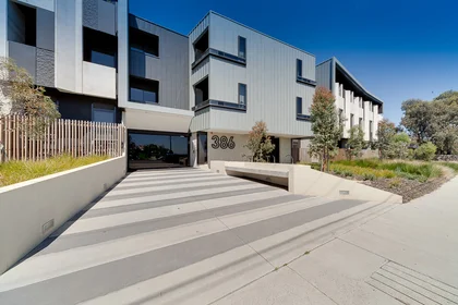 Alojamiento entero en residencia en 386 Burwood Hwy, Burwood VIC 3125, Australia, imagen 7 de 16