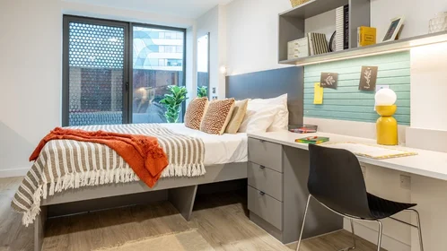 Habitación privada en residencia en 58 Avon St, Bristol BS2 0PX, United Kingdom , imagen 9 de 31