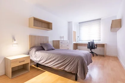Habitación privada en residencia en Av. de la Universidad, 7, imagen 1 de 15
